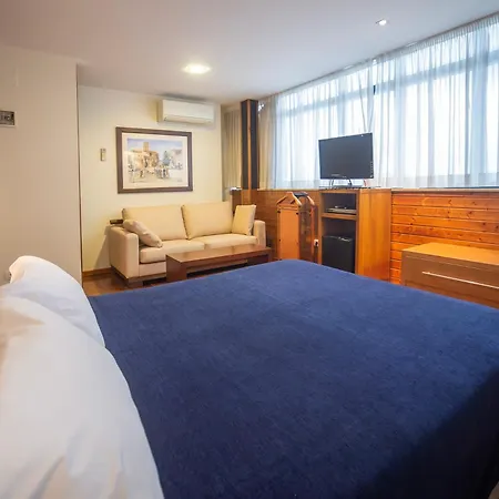 Hotel Auditorio Santiago & Spa-3